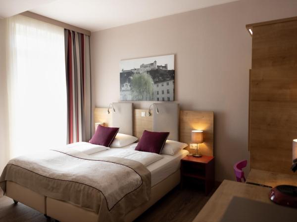 Hotel Max 70 : photo 2 de la chambre chambre double confort