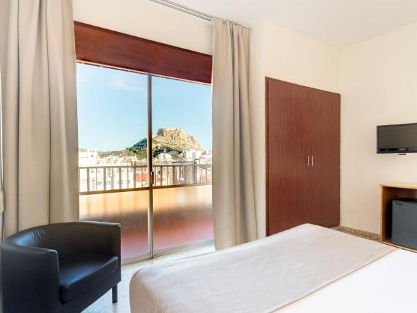 Hotel Leuka : photo 4 de la chambre chambre double