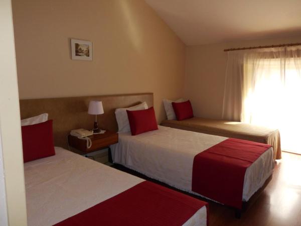 Hotel Larbelo : photo 2 de la chambre chambre triple Économique