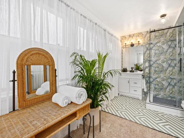 Flora House Denver : photo 3 de la chambre suite lit king-size