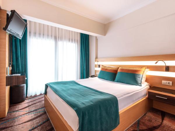 Hotel Ilayda : photo 3 de la chambre chambre double - vue sur mer