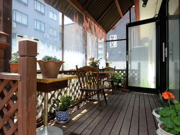 Sapporo Inn Nada : photo 1 de la chambre chambre simple avec toilettes et douche communes