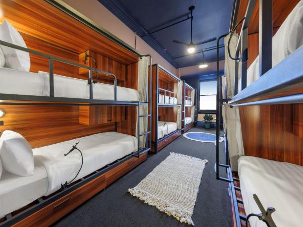 Roamer St Kilda - formerly Selina St Kilda Melbourne : photo 3 de la chambre bed in 12-bed shared dormitory