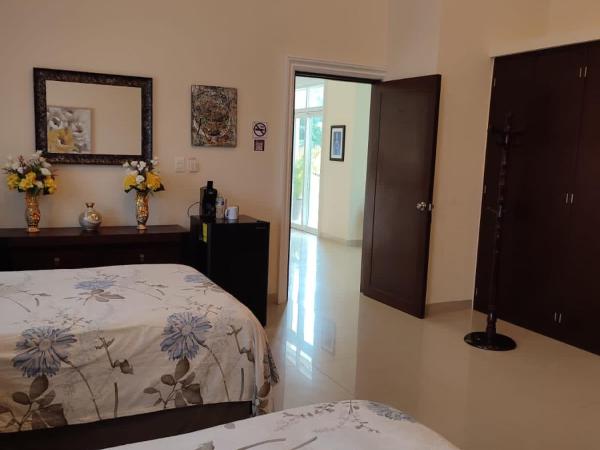 Villa Segovia : photo 4 de la chambre chambre deluxe avec 2 lits queen-size