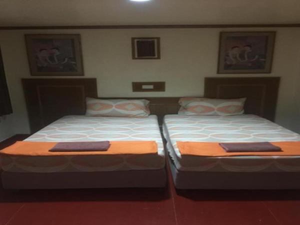 Phi Phi Dream Guest House : photo 3 de la chambre large twin room with air conditioning