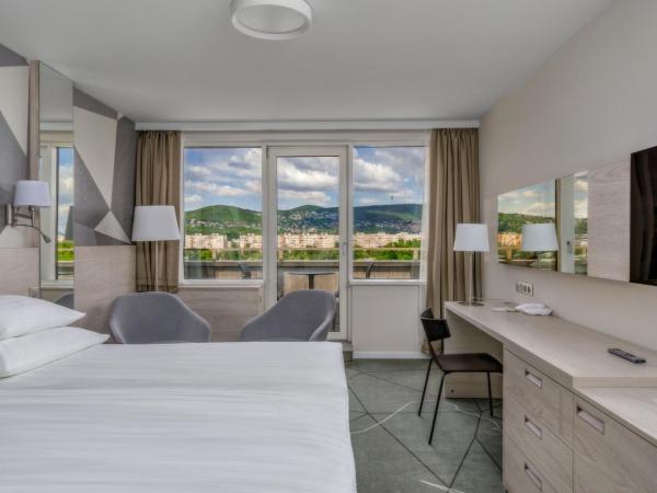 Ensana Thermal Margaret Island : photo 1 de la chambre chambre premium plus avec accès bien-Être et salle de sport