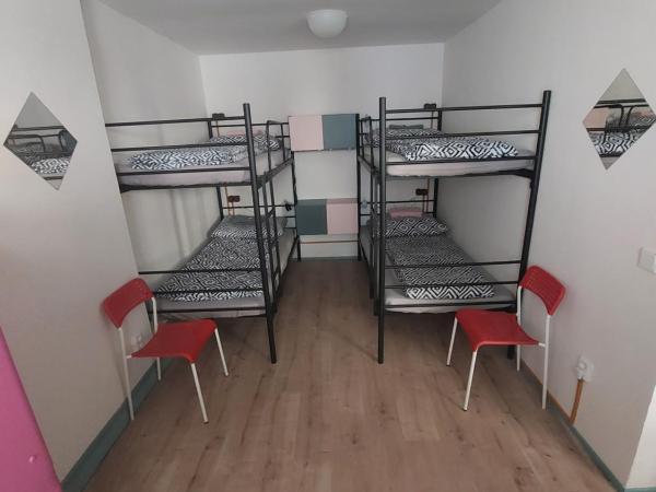 Schrott Bed&Beer : photo 3 de la chambre lit dans dortoir pour femmes de 4 lits