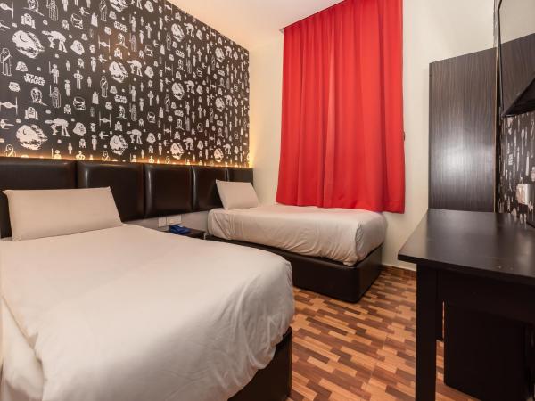 Gold City Hotel : photo 1 de la chambre chambre lits jumeaux standard