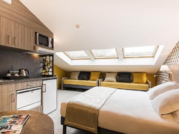 Unique Hôtel Résidence & Spa : photo 2 de la chambre chambre quadruple