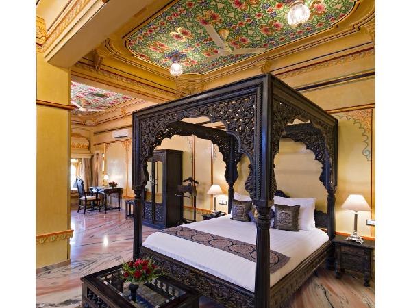 Chunda Palace : photo 3 de la chambre suite historique spacieuse