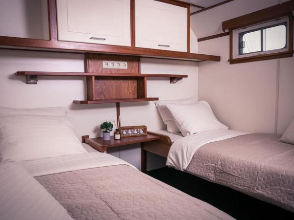 Botel Lena Maria : photo 7 de la chambre chambre double avec salle de bains privative