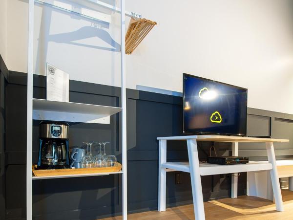 Hôtel du Jardin - Par Les Lofts Vieux-Québec : photo 4 de la chambre chambre avec 2 grands lits queen-size