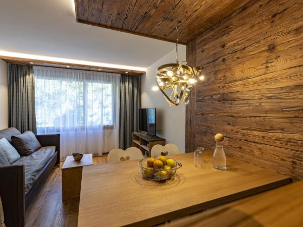 Hotel Hemizeus & Iremia Spa : photo 6 de la chambre suite alpine
