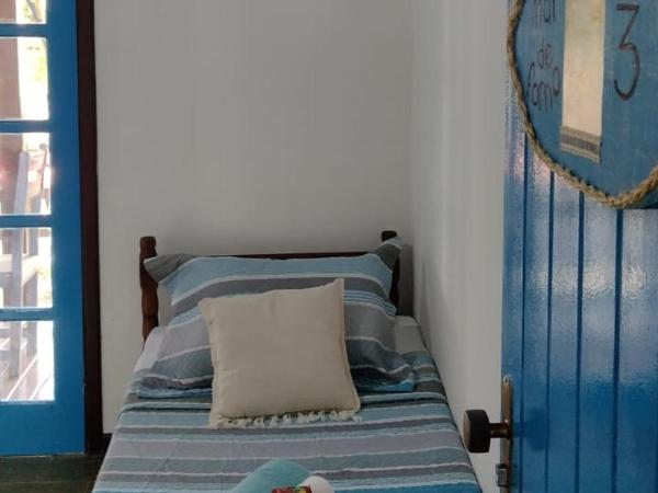 Mar de Maria Pousada : photo 3 de la chambre chambre triple avec balcon