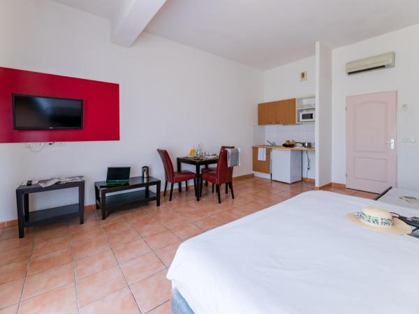 Cerise Carcassonne Sud : photo 2 de la chambre superior studio with kitchenette