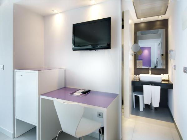 Hotel Brisa : photo 1 de la chambre chambre double sans terrasse (1 - 2 lits) - vue sur ville