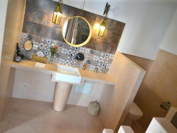 Riad See Moon And Spa : photo 10 de la chambre chambre triple avec salle de bains privative