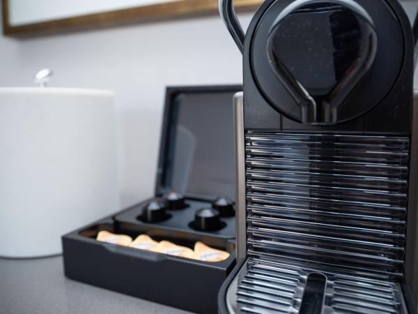 The Sutton Place Hotel Vancouver : photo 7 de la chambre suite lit king-size exécutive