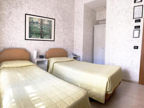 Hotel Molise 2 : photo 1 de la chambre chambre lits jumeaux