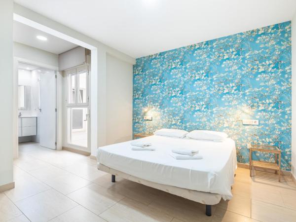 Apartamentos La Rosita Old Town : photo 7 de la chambre appartement avec terrasse