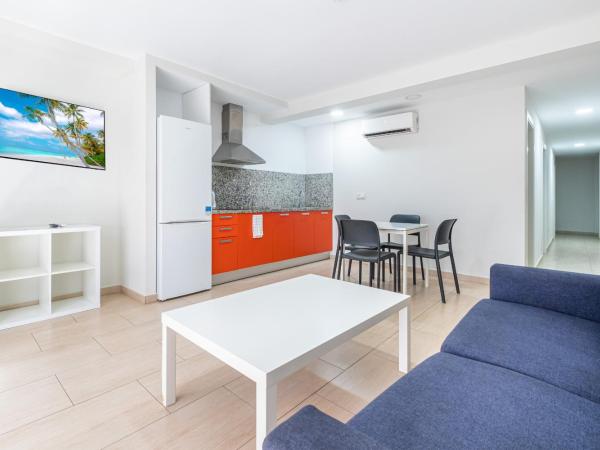 Apartamentos La Rosita Old Town : photo 8 de la chambre appartement 2 chambres