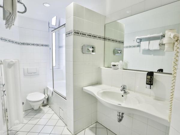 Centro Hotel National Frankfurt City : photo 2 de la chambre chambre double standard