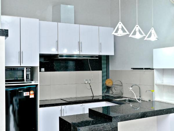 Bulan Guesthouse Imago : photo 8 de la chambre studio avec balcon