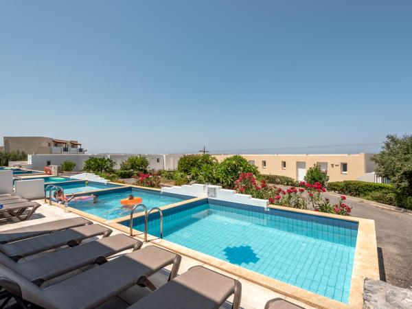 Mediterraneo Hotel : photo 2 de la chambre villa avec piscine privée