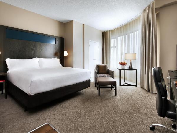 One King West Hotel and Residence : photo 5 de la chambre suite de luxe - tower