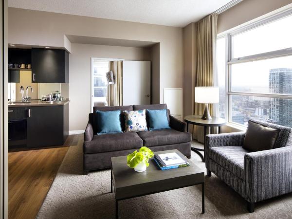 One King West Hotel and Residence : photo 4 de la chambre suite tour one