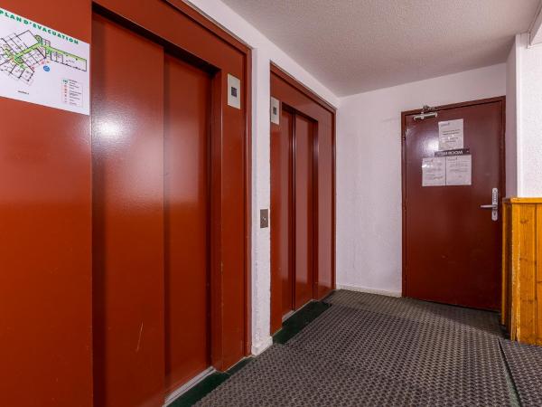 Résidence Le Necou - Les Ménuires : photo 3 de la chambre studio 306 avec balcon - vue sur montagne