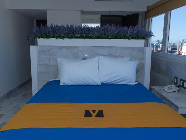 Hawaii Hotel Veracruz : photo 5 de la chambre chambre double ou lits jumeaux - vue sur port