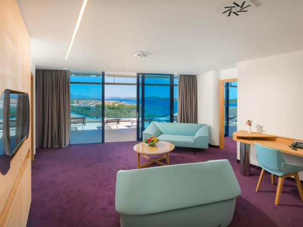 Hotel Olympia Sky : photo 2 de la chambre grande suite spa exécutive - vue sur mer