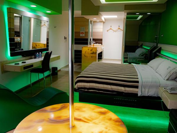 Hotel Contadero Suites y Villas : photo 3 de la chambre chambre simple avec salle de bains