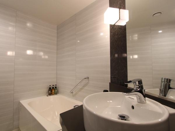 KOKO HOTEL Premier Nihonbashi Hamacho : photo 6 de la chambre chambre lit king-size deluxe - non-fumeurs 