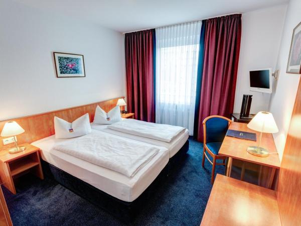 Hotel Antares : photo 1 de la chambre chambre double ou lits jumeaux confort