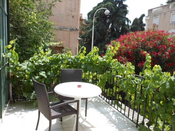 Hotel Villa Les Cygnes : photo 6 de la chambre chambre double supérieure avec terrasse