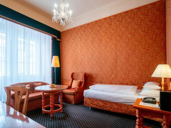 Hotel König von Ungarn : photo 2 de la chambre chambre simple