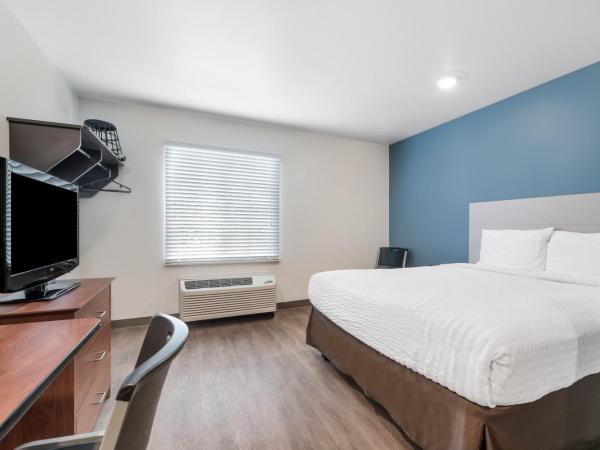 Extended Stay America Select Suites - Orlando - East : photo 6 de la chambre chambre standard lit queen-size