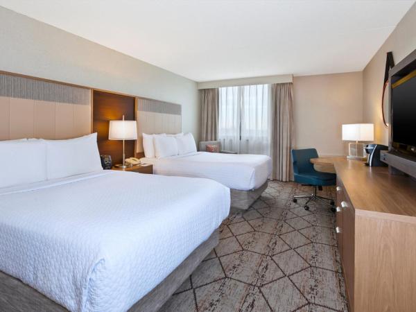 Crowne Plaza Columbus North - Worthington, an IHG Hotel : photo 5 de la chambre chambre double standard avec 2 lits doubles