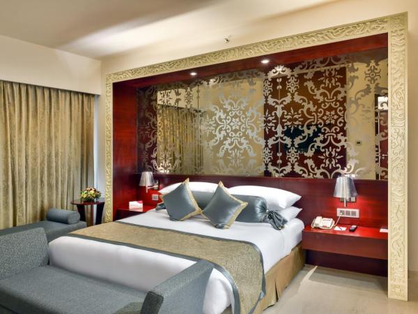 Crowne Plaza Ahmedabad City Centre, an IHG Hotel : photo 4 de la chambre executive suite - non-smoking& 20% discount on spa, food & beverage &laundry