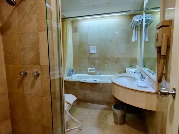 Golden Boutique Hotel Kemayoran : photo 5 de la chambre suite junior
