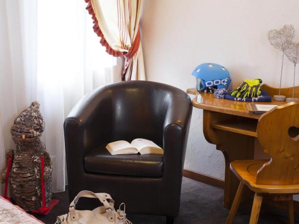 Hôtel Le Sporting : photo 7 de la chambre chambre double