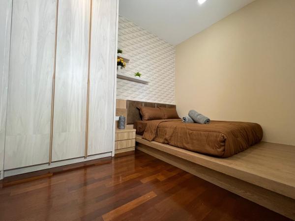 Attic Home Melaka Silverscape Residence & Jonker : photo 6 de la chambre luxury family 2 bedroom suite (private bathtub and sea view)