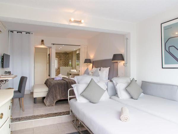 Hôtel Font Mourier : photo 3 de la chambre chambre quadruple prestige