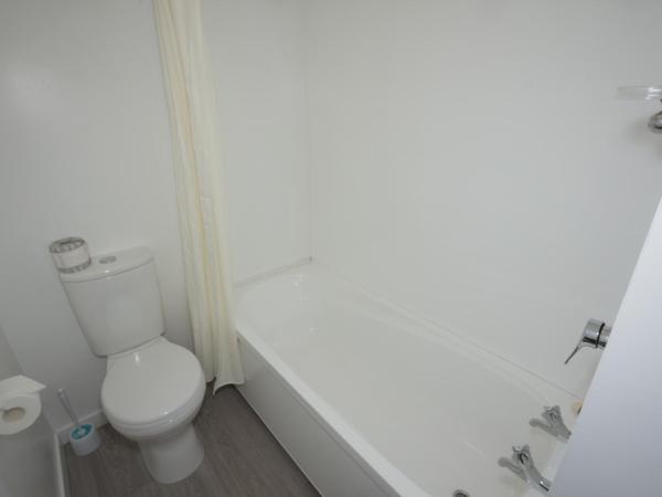 Caples Court Motel & Apartments : photo 10 de la chambre appartement 1 chambre exécutif avec vue sur le lac