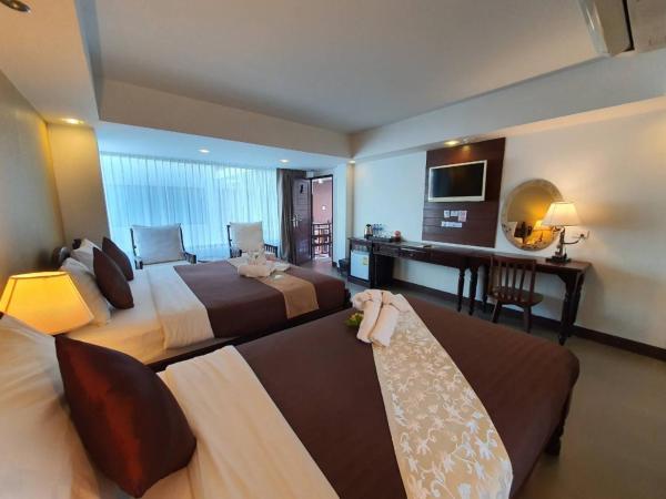 Goldenbell Hotel Chiangmai : photo 3 de la chambre chambre triple deluxe