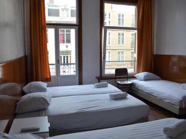 Hotel Sphinx : photo 3 de la chambre chambre familiale avec salle de bains privative (5 adultes)