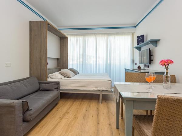 Resort del Mar : photo 8 de la chambre appartement 1 chambre supérieur avec balcon (4 personnes)