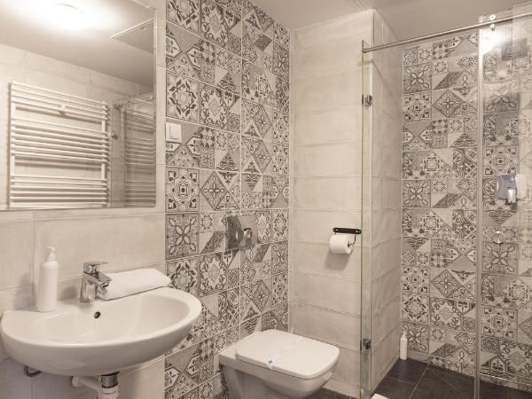 Vagabond Broadway : photo 8 de la chambre appartement supérieur avec balcon